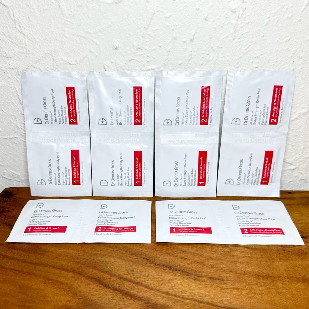3 for $30-Dr Dennis Gross Alpha Beta Extra Strength Daily Peel Pads - Picture 3 of 16